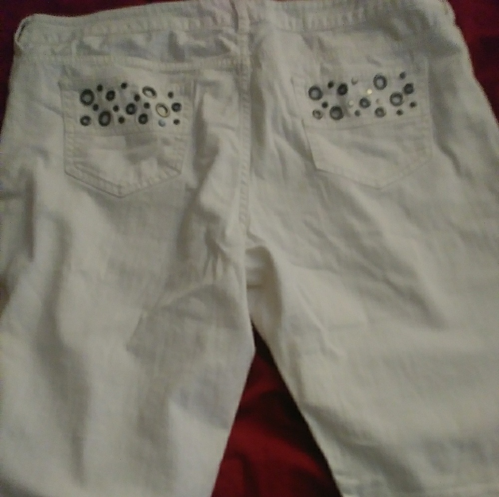 White Jeans